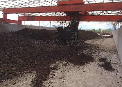Wheel Type Horse Manure Compost Turning Machine for Sale
