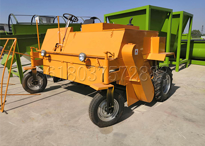 Moving type compost turner for sale