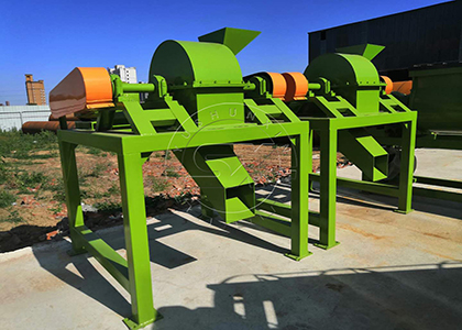 Cage crusher for better compound fertilizer making