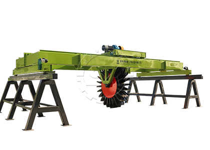 Wheel type compost turning equipment