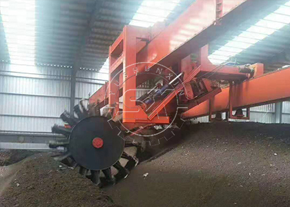 Wheel type compost turner for large scale organic fertilizer making