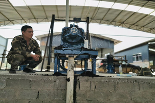 Manure dehydrator for better organic fertilizer makng