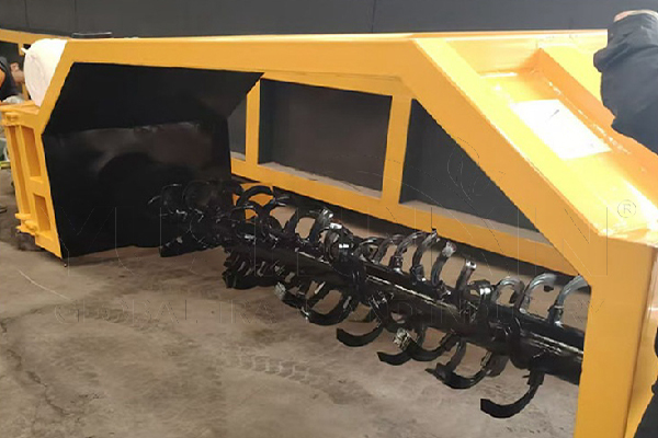 strring teeth of tow-Behind compost machine