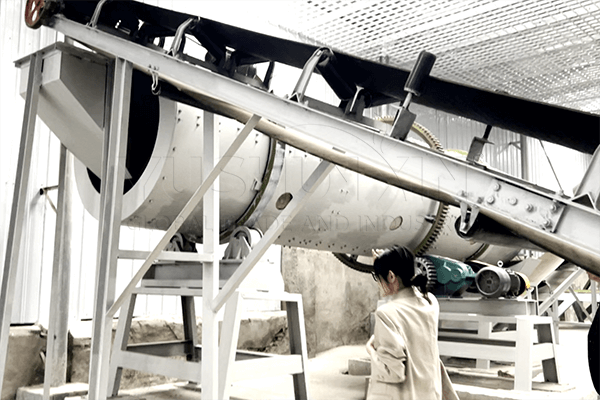 30 TPH Drum Granulator Work dans une plante d'engrais