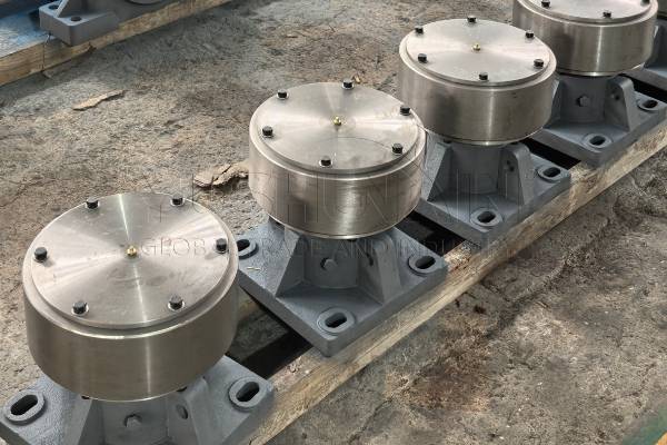 Thrust rollers make your rotary dryer operate stable